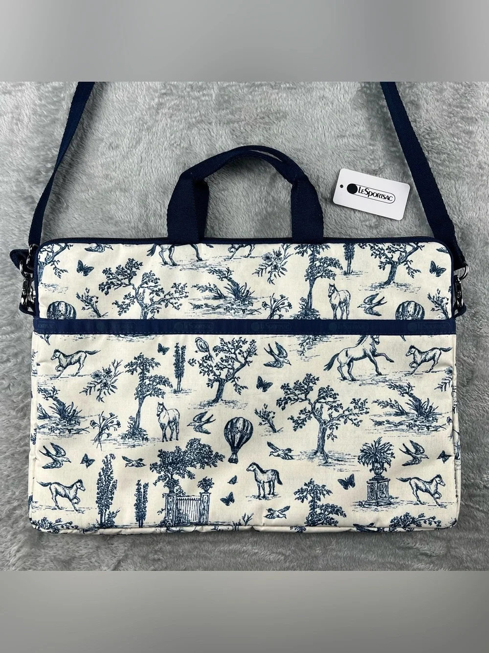 Lesportsac Crossbody Laptop Sleeve Bag Blue White Toile De Jouy Horse Country